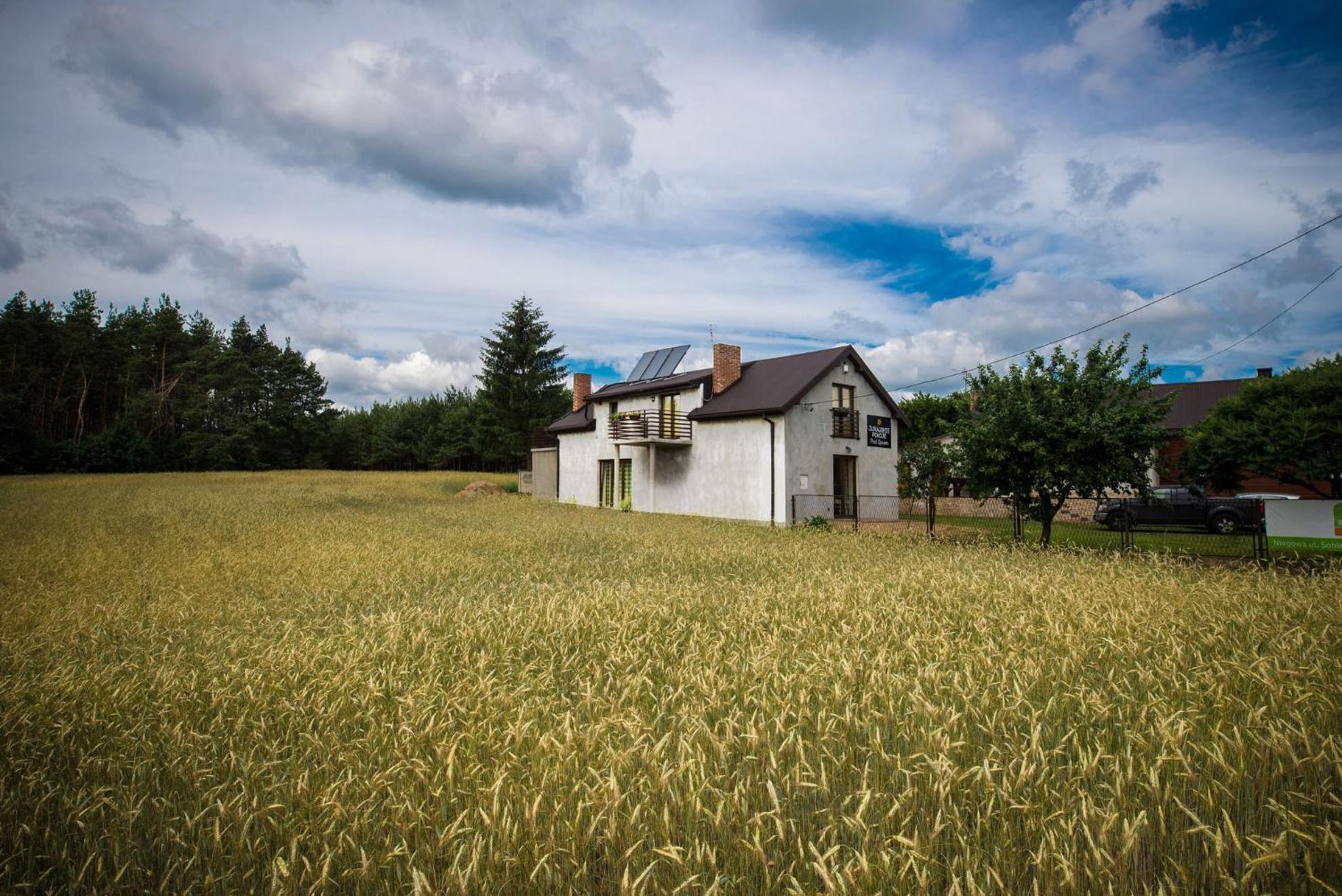Jurajskie Pokoje Pod Lasem Bobolice  Exteriér fotografie